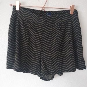 America Eagle• Shorts •Size medium